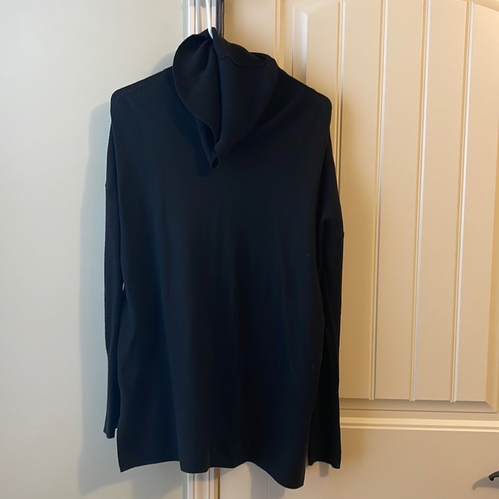 Loft sweater turtleneck in medium black